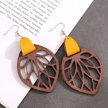 Load image into Gallery viewer, Leaf Drop Earrings