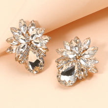 Load image into Gallery viewer, Flower Shape Glass Stone Stud Earrings