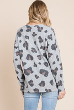 Load image into Gallery viewer, BOMBOM Leopard Drop Shoulder T-Shirt