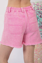 Load image into Gallery viewer, VERY J Washed Raw Hem Denim Shorts