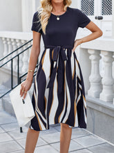Load image into Gallery viewer, Printed Round Neck Short Sleeve Dress