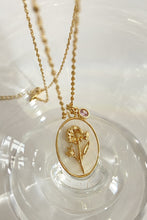 Load image into Gallery viewer, Flower Shell Pendant Copper Necklace