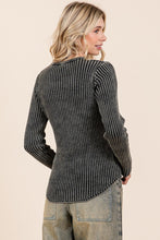 Load image into Gallery viewer, Mittoshop Mineral Wash Fitted Long Sleeve Rib Knit Top