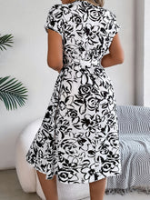 Load image into Gallery viewer, Printed V-Neck Short Sleeve Dress