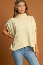Load image into Gallery viewer, Umgee Solid Color Mock Neck Short Sleeve Top
