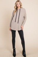 Load image into Gallery viewer, BOMBOM Contrast Drawstring Drop Shoulder Knit Hoodie
