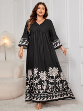 Load image into Gallery viewer, Honey Plus Size Printed V-Neck Long Sleeve Maxi Dress