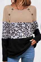 Load image into Gallery viewer, Leopard Round Neck Long Sleeve Top