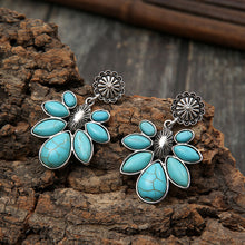 Load image into Gallery viewer, Artificial Turquoise Flower Earrings