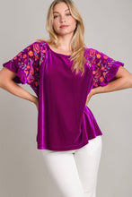 Load image into Gallery viewer, Umgee Full Size Velvet Embroidery Short Sleeve Blouse