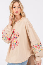 Load image into Gallery viewer, SAGE + FIG Daisy Patch Applique Long Sleeve Sweatshirt