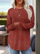 Load image into Gallery viewer, Round Neck Raglan Sleeve T-Shirt