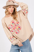 Load image into Gallery viewer, SAGE + FIG Daisy Patch Applique Long Sleeve Sweatshirt