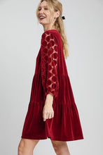 Load image into Gallery viewer, Umgee Dotted Lace Sleeve Tiered Velvet Mini Dress
