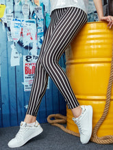 Load image into Gallery viewer, Printed High Waist Skinny Leggings