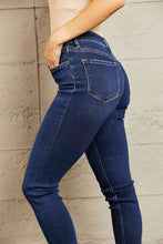 Load image into Gallery viewer, BAYEAS Mid Rise Slim Jeans