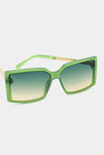 Load image into Gallery viewer, Polycarbonate Frame Square Sunglasses