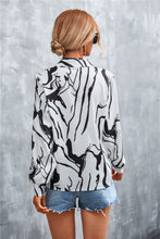Load image into Gallery viewer, Printed Button Down Long Sleeve Shirt