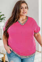 Load image into Gallery viewer, Plus Size Leopard V-Neck Short Sleeve T-Shirt