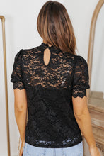 Load image into Gallery viewer, Lace Scalloped Short Puff Sleeve Top