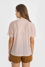 Load image into Gallery viewer, Breathable and Lightweight Short Sleeve Sports Top