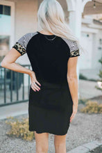 Load image into Gallery viewer, AMERICA US Flag Flower Graphic Twisted Dress