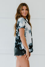 Load image into Gallery viewer, Sew In Love Abstract Print Art Full Size Run Printed Notched Tee
