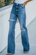 Load image into Gallery viewer, High-Rise Distressed Raw Hem Jeans