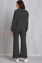 Load image into Gallery viewer, Half Zip Collared Neck Sweatshirt and Pants Set