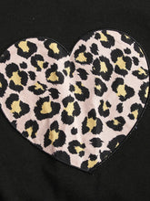 Load image into Gallery viewer, Kids Heart Graphic Sweatshirt and Destroyed Pants Set