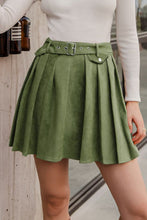 Load image into Gallery viewer, Belted Pleated Mini Skirt