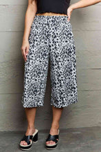 Load image into Gallery viewer, Ninexis Leopard High Waist Flowy Wide Leg Pants with Pockets