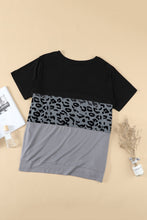 Load image into Gallery viewer, Plus Size Leopard Color Block T-Shirt