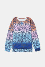 Load image into Gallery viewer, Gradient Leopard Contrast Stitching Sweatshirt