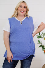 Load image into Gallery viewer, Plus Size Contrast Twisted Henley Tee