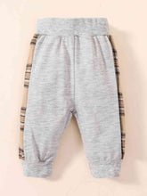 Load image into Gallery viewer, Baby Bear Graphic Sweatshirt and Joggers Set