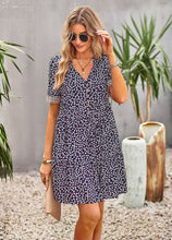 Load image into Gallery viewer, Floral Buttoned Puff Sleeve Dress