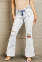 Load image into Gallery viewer, BAYEAS Mid Rise Acid Wash Distressed Jeans