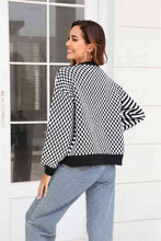 Load image into Gallery viewer, Button-Down Stripe & Plaid Contrast Pattern Cardigan