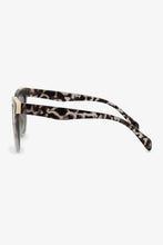 Load image into Gallery viewer, Tortoiseshell Polycarbonate Frame Full Rim Sunglasses
