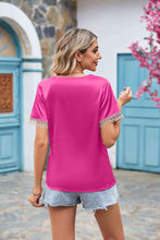 Load image into Gallery viewer, Contrast Trim Short Sleeve Plunge Blouse