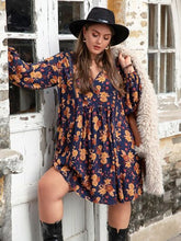 Load image into Gallery viewer, Plus Size Floral V-Neck Balloon Sleeve Dress
