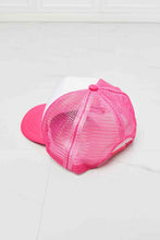 Load image into Gallery viewer, Fame Falling For You Trucker Hat in Pink