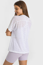 Load image into Gallery viewer, Breathable and Lightweight Short Sleeve Sports Top