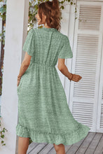 Load image into Gallery viewer, Leopard Frill Trim Flutter Sleeve Dress
