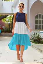 Load image into Gallery viewer, Sleeveless High Neck Color Block Dress