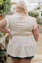 Load image into Gallery viewer, Plus Size Printed Flutter Sleeve Tiered Top