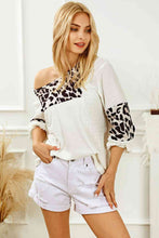 Load image into Gallery viewer, Printed Round Neck Long Sleeve Blouse