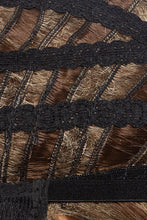 Load image into Gallery viewer, Synthetic Short Layered Wigs in Blonde 3''