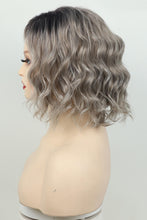 Load image into Gallery viewer, Synthetic Short Wavy Wigs 4''